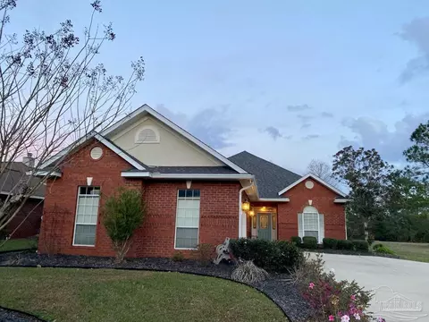 Exterior - 3128 Strathauer Rd, Milton, FL 32583 photo 2 of 10
