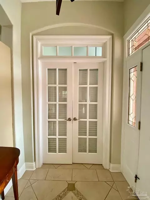 Entry Way - 3128 Strathauer Rd, Milton, FL 32583 photo 1 of 1