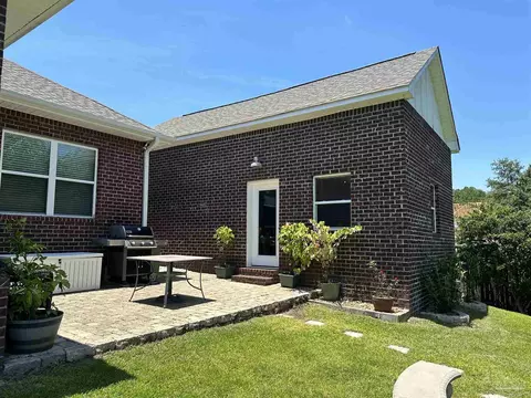 Exterior - 1090 Iron Forge Rd, Cantonment, FL 32533 photo 8 of 12