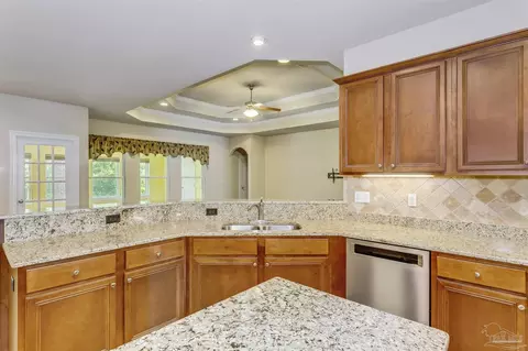 Kitchen - 1090 Iron Forge Rd, Cantonment, FL 32533 photo 6 of 7