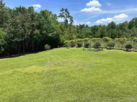 Exterior - 1090 Iron Forge Rd, Cantonment, FL 32533 photo 6 of 12