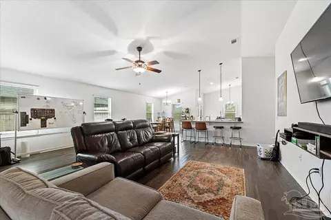 4387 Thistle Pine Ct, Pace, FL 32571 photo 3