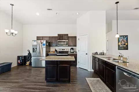 4387 Thistle Pine Ct, Pace, FL 32571 photo 8