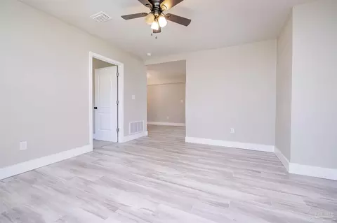 875 Archer Rd, Cantonment, FL 32533 photo 2