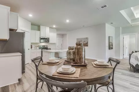 Dining - 4827 Snipe Rd, Pace, FL 32571 photo 1 of 1
