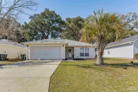 1095 Simpson St, Pensacola, FL 32526