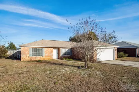 2112 Antilles Dr, Pensacola, FL 32506