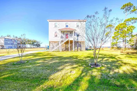 797 Dolphin Rd, Milton, FL 32583 photo 7