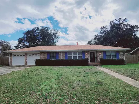 7351 Chesterfield Rd, Pensacola, FL 32506