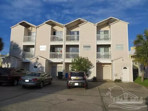 1414 Bahia Dr #B, Navarre, FL 32566