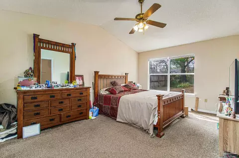 Bedroom - 50 Abbey Rd, Crestview, FL 32539 photo 1 of 8