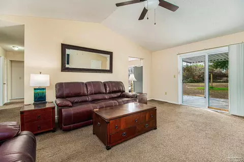 Living - 50 Abbey Rd, Crestview, FL 32539 photo 4 of 4