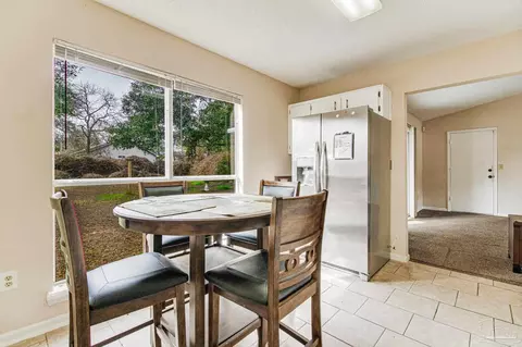 Dining - 50 Abbey Rd, Crestview, FL 32539 photo 2 of 5