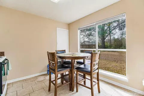 Dining - 50 Abbey Rd, Crestview, FL 32539 photo 1 of 5