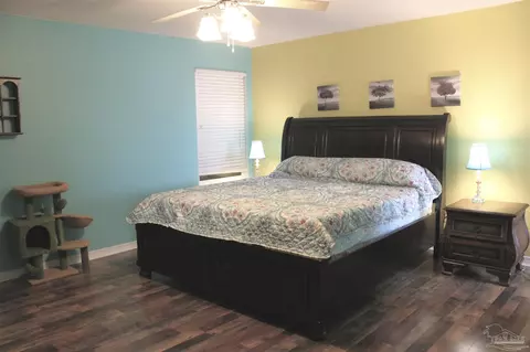 Bedroom - 6295 Billoree Rd, Pace, FL 32571 photo 6 of 6