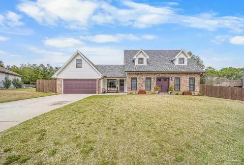 1437 Rangoon Cv, Gulf Breeze, FL 32563