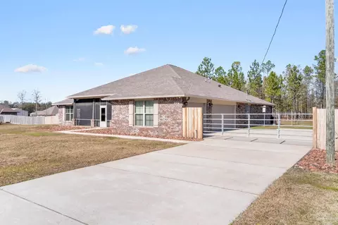 Exterior - 2674 Grandaddy Ln, Jay, FL 32565 photo 7 of 9