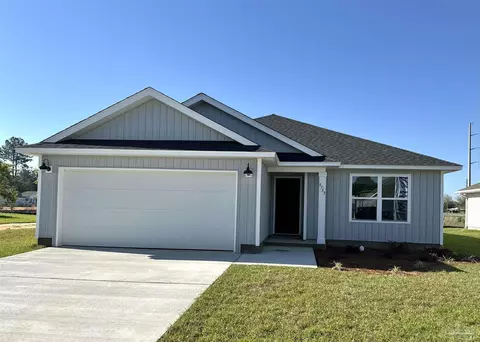 9683 Angel Oak Dr, Pensacola, FL 32526
