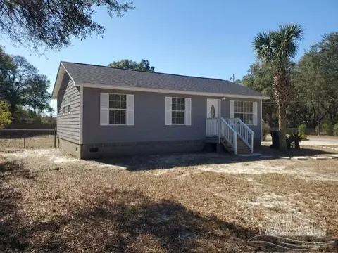4412 Wagon Wheel Cir, Milton, FL 32583
