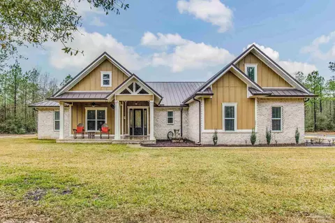 2351 Bud Diamond Rd, Jay, FL 32565
