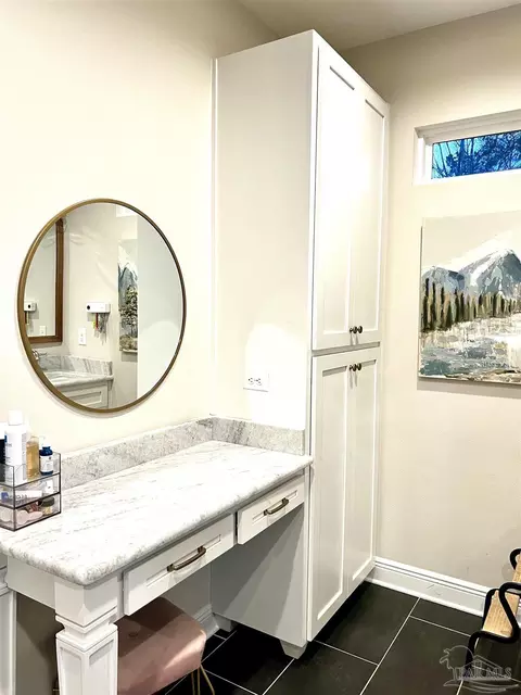 Bath - 3133 Stefani Rd, Cantonment, FL 32533 photo 3 of 11