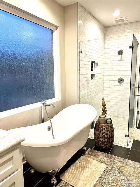 Bath - 3133 Stefani Rd, Cantonment, FL 32533 photo 4 of 11