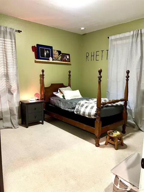 Bedroom - 3133 Stefani Rd, Cantonment, FL 32533 photo 7 of 9