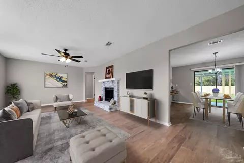 611 Seapine Cir, Pensacola, FL 32506
