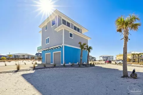 7511 White Sands Blvd, Navarre Beach, FL 32566