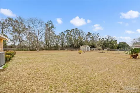 Exterior - 4962 Skipper Ln, Pace, FL 32571 photo 9 of 10