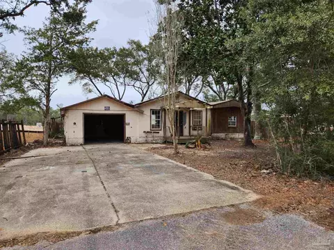 5960 Capitol Dr, Gulf Breeze, FL 32563