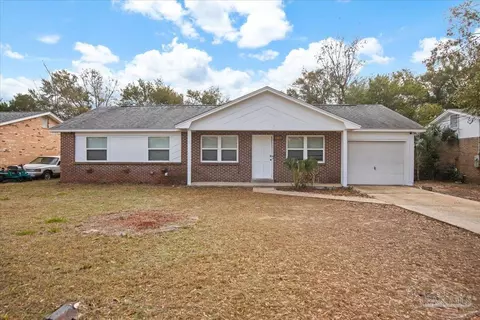 5706 Graymont Ln, Pensacola, FL 32526