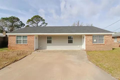 927 Bremen Ave #A&B, Pensacola, FL 32507