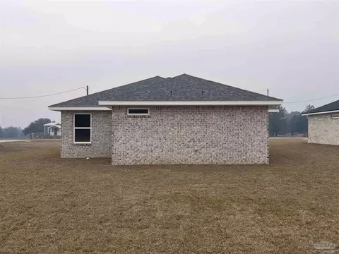 Exterior - 9562 Permenter Rd, Milton, FL 32583 photo 4 of 5