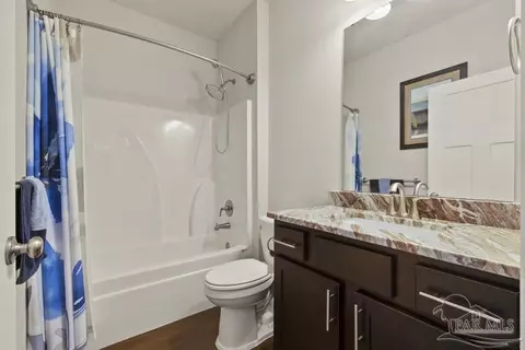 Bath - 5577 Caden Ct, Pace, FL 32571 photo 3 of 3