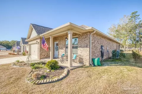 Exterior - 5577 Caden Ct, Pace, FL 32571 photo 2 of 9