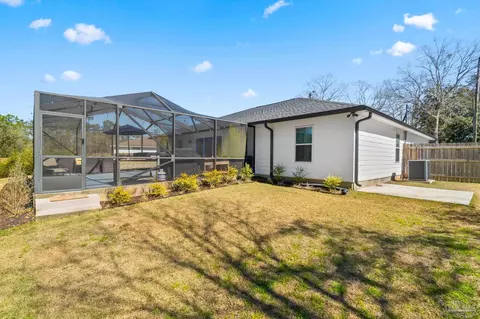 Exterior - 2016 Winners Cir, Cantonment, FL 32533 photo 6 of 7