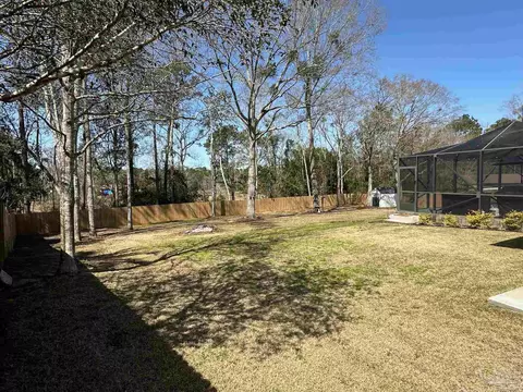 Exterior - 2016 Winners Cir, Cantonment, FL 32533 photo 5 of 7