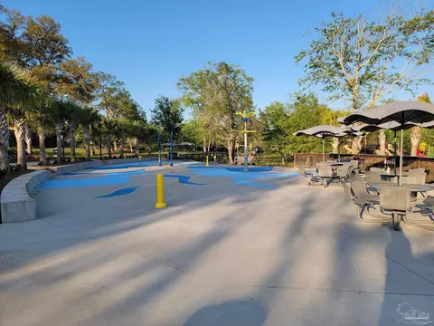 View/Area - 6002 Ridgeview Dr, Milton, FL 32570 photo 3 of 4