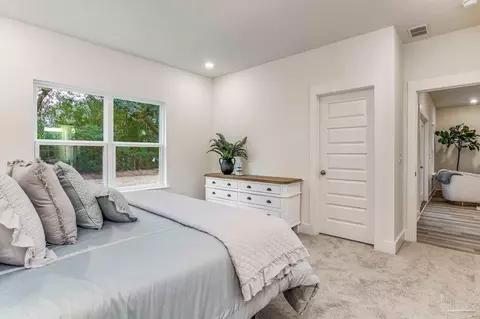 Bedroom - 5376 Cornwall Dr #LOT 72, Milton, FL 32583 photo 5 of 11