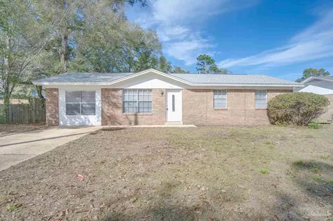 315 Pine Ridge Ln, Pensacola, FL 32514
