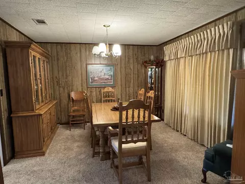 Dining - 2100 Cobbtown Rd, Jay, FL 32565 photo 3 of 3