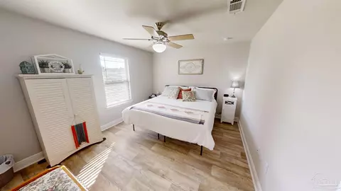 Bedroom - 2643 Piddlin Ln, Jay, FL 32565 photo 5 of 9