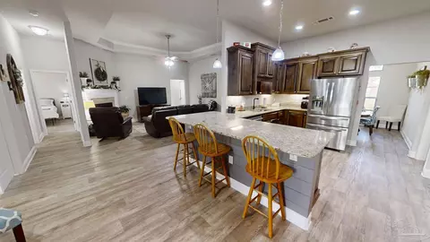 Kitchen - 2643 Piddlin Ln, Jay, FL 32565 photo 4 of 4