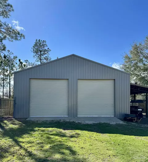 Exterior - 2643 Piddlin Ln, Jay, FL 32565 photo 3 of 10