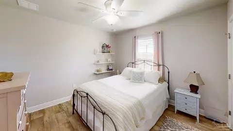 Bedroom - 2643 Piddlin Ln, Jay, FL 32565 photo 8 of 9