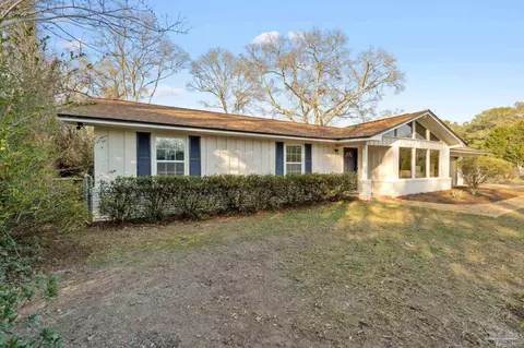 Exterior - 3060 Apache Dr, Pace, FL 32571 photo 12 of 13