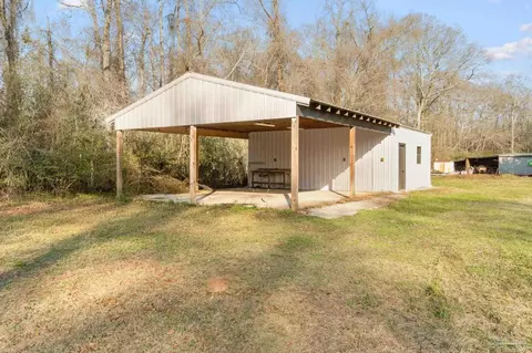 Exterior - 3060 Apache Dr, Pace, FL 32571 photo 8 of 13