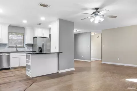 Living - 4974 Marcus Cir, Pace, FL 32571 photo 3 of 3