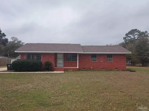 9505 Plymouth Ln, Cantonment, FL 32533